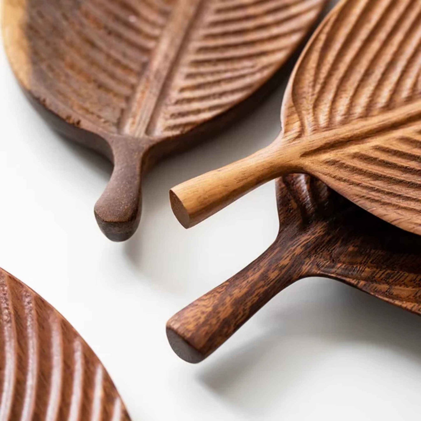 Wooden Leaf Serving Tray – Japanese Style Snack, Fruit & Dessert Plate